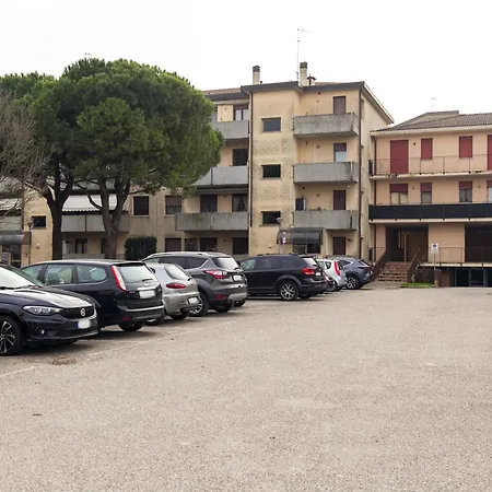 Free Parking - 15 Min To Venice דירה *
